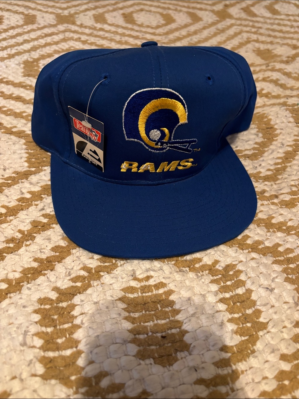 Vintage LA Rams snapback hat
